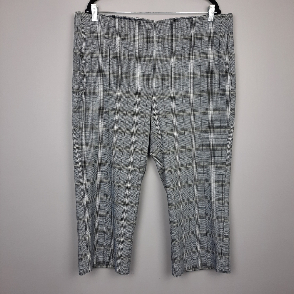 Chico's High Rise Pull On Gray and Black Plaid Cropped Pants size 18